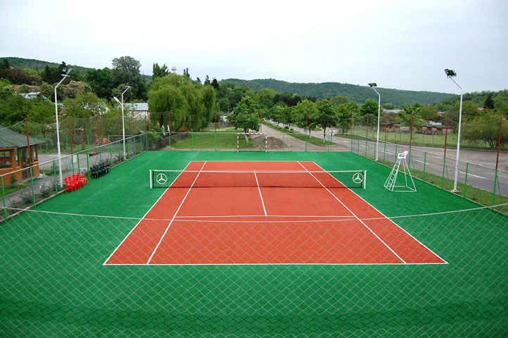 Teren Tenis Mogoșoaia: Facilitatea Ideală pentru Pasionații de Tenis